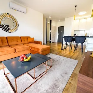 about-art-apartments-wroclaw.hotelswroclaw.com/